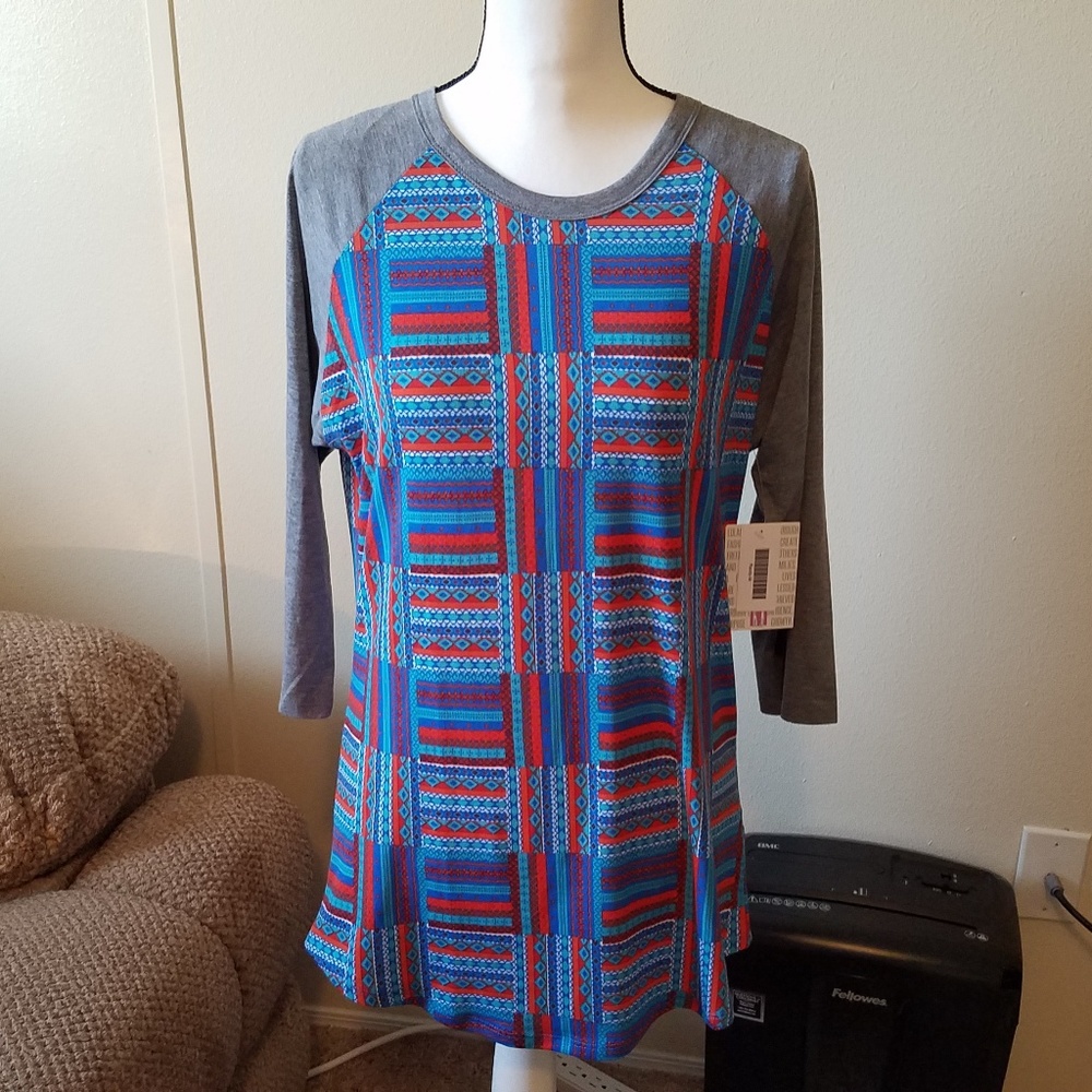 🧡 Nwt’s Randy Baseball Tee Medium